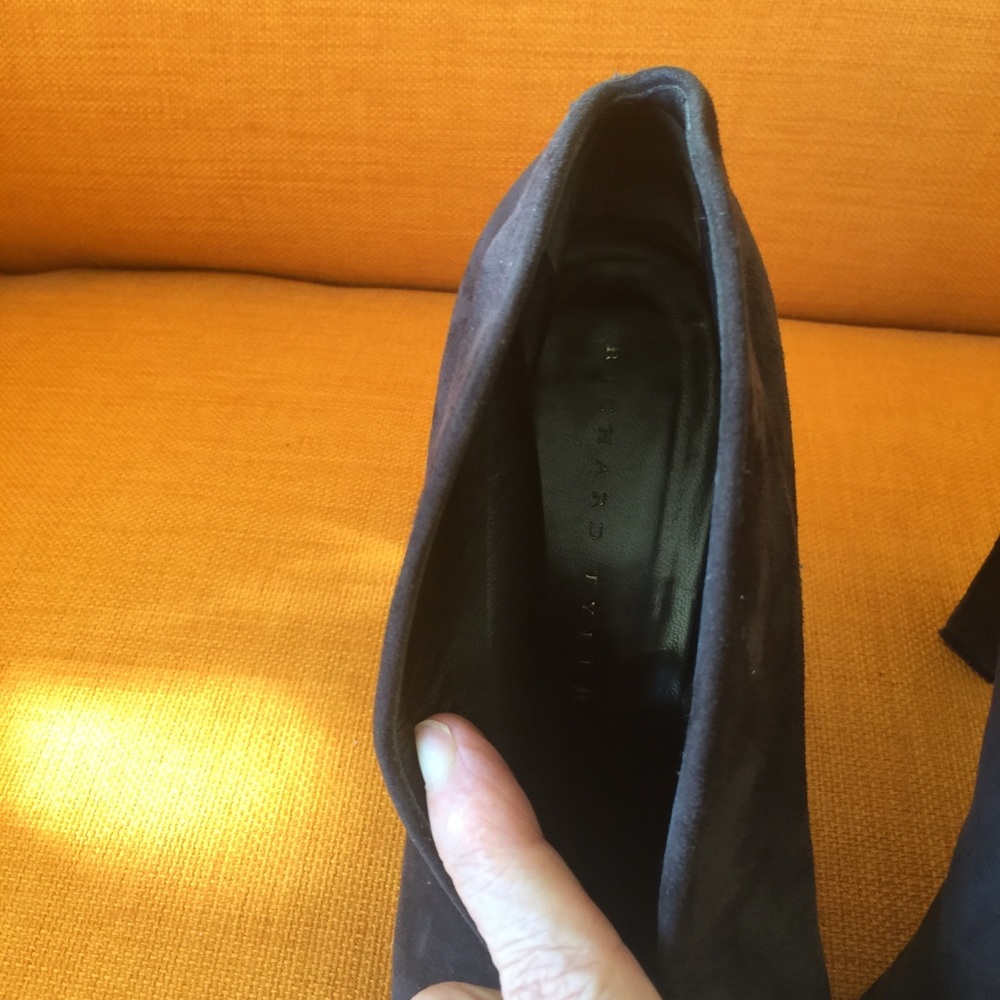 VINTAGE RICHARD TYLER ANKLE BOOTS - Picture 9 of 10